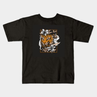 angry-tiger-head-illustration-with-katana-sword Kids T-Shirt